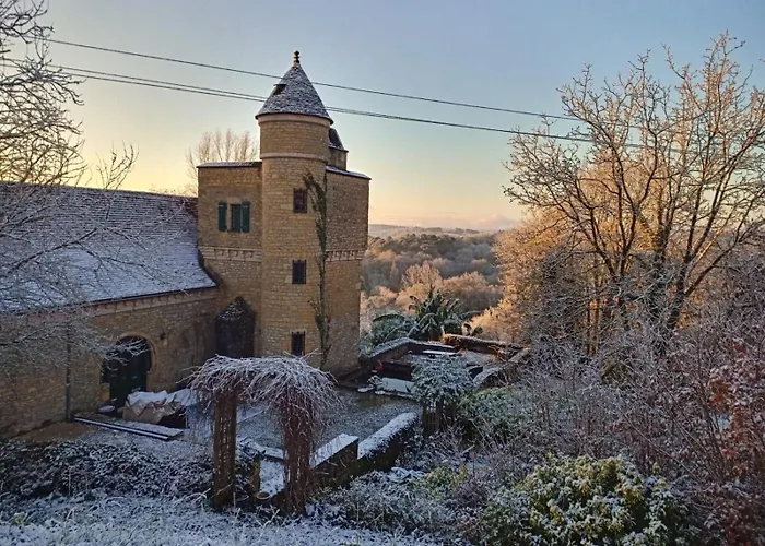 Tower Sarlat Gasthuis *